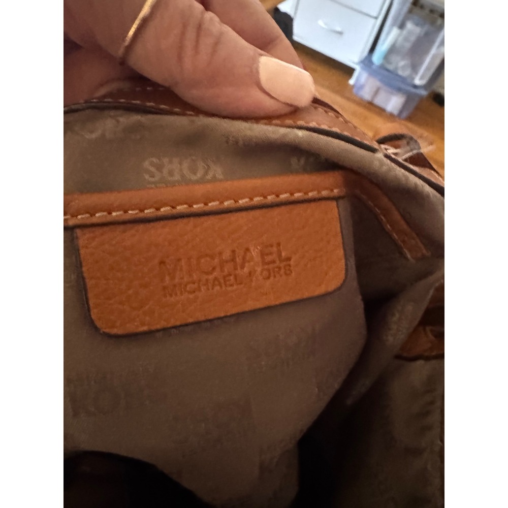 Michael Kors‎ Leather Shoulder Bag - Picture 6 of 7